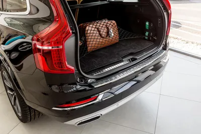 Produktbild von Edelstahl Ladekantenschutz für Volvo XC90 2 Abkantung 2015-