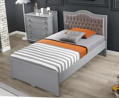Produktbild von Weißes Holzbett im eleganten Design