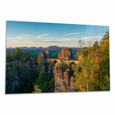 Produktbild von Wallario Herdabdeckplatte aus Glas, Größe 80 x 52 cm 1-teilig, Motiv Steinerne Brücke in der Landschaft