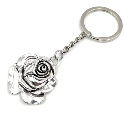 Produktbild von Onwomania Rose Blüte Blume Schlüsselanhänger Metall Glücksbringer in Alu Geschenkbox, ideal zum Verschenken