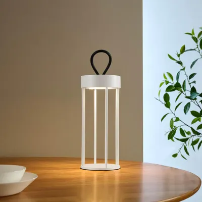 Produktbild von KOSILUM - Tischleuchte, Aluminium - Weiß - Astréa