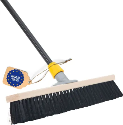 Produktbild von Novaliv Saalbesen 40 cm mit Stiel Borsten Haarmischung besen fein mit stiel Ideal als Werkstattbesen Hallenbesen Industriebesen Hausbesen Kehrbesen Zimmerbesen Haarbesen Terassenbesen Besen weich