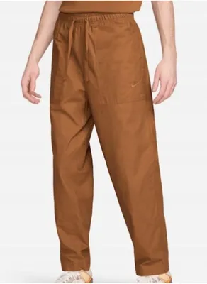 Produktbild von Nike Club Herren Jogginghose für Sport und Freizeitaktivitäten, in Größe L