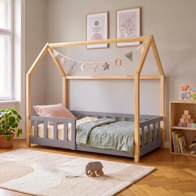 Produktbild von Hausbett ‘Hesel’ für Kinder mit Rausfallschutz 70 x 140 cm Kiefernholz Grau/Natur