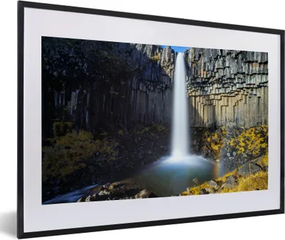 Produktbild von MuchoWow® Gerahmtes Poster Wasserfall - Island - Natur 60x40 cm - Poster mit Schwarzem Bilderrahmen Wandposter Rahmen Foto Bilder - Schlafzimmer - Plakat in Rahmen - Drucken
