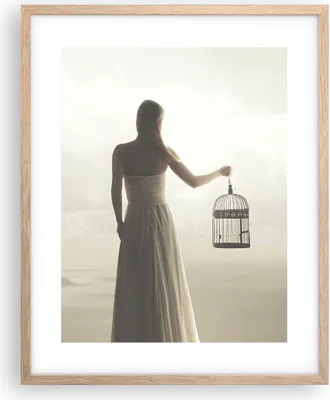Produktbild von Gerahmtes Poster - Rahmen in heller Eiche - Frau Käfig Vogel - 40x50 cm - Wand Bild - Wanddeko - Wandbilder - Kunstposter - Wandposter - Bilderrahmen - Bilder - Kunstdruck - P2NPA40x50-4787