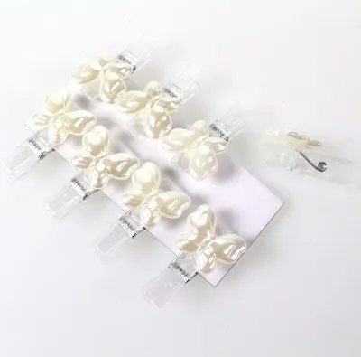 Produktbild von 8 Miniklammern Schmetterling creme Acryl Zwicker Deko Klammer 2,5cm Wäsche Clip