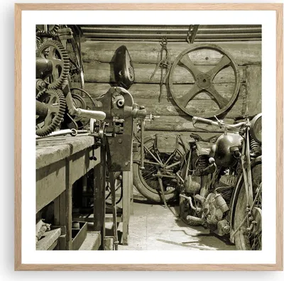 Produktbild von Gerahmtes Poster - Rahmen in heller Eiche - Werkstatt Motor - 60x60 cm - Wand Bild - Wanddeko - Wandbilder - Kunstposter - Wandposter - Bilderrahmen - Bilder - Kunstdruck - Wandbild - P2NAC60x60-3519
