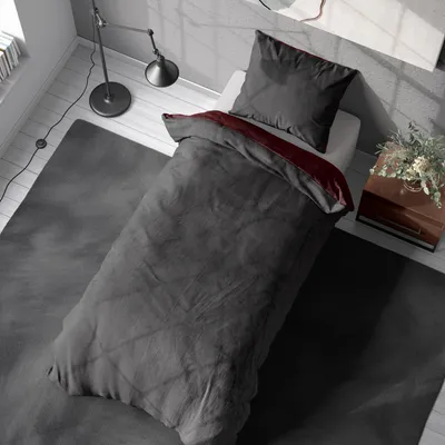 Produktbild von Livessa Cashmere Touch Bettwäsche 155x220cm 2-teilig, Kissenbezug 80x80 cm mit Reißverschluss, Anthrazit / Bordeaux