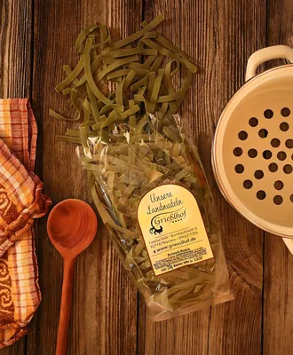 Produktbild von Bärlauch-Nudeln vom Grießlhof – handgemacht mit Ei