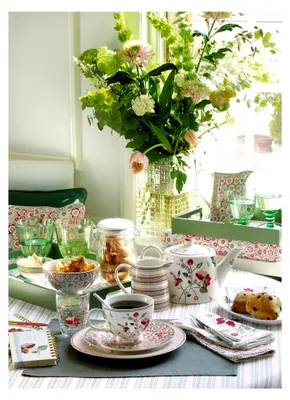 Produktbild von GreenGate Leise Latte Cup White 0,35 l