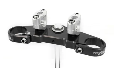 Produktbild von S3 Gabelbrücke komplett Ø39mm schwarz Beta Evo Gabel Tech