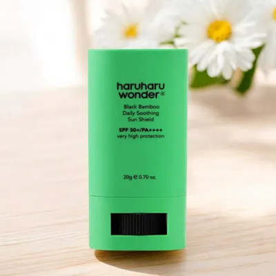 Obrázek produktu pro Haruharu Wonder Black Bamboo ochranný krém Daily Soothing Sun Shield SPF 50+/PA++++ 20 g