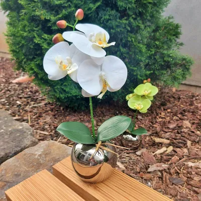 Produktbild von artplants.de Künstliche Orchidee Phalaenopsis NAPIRAI, Übertopf, weiß, 30cm - Kunst Orchidee