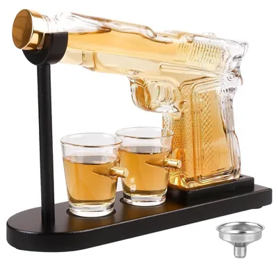 Obrázek produktu pro Dárek pro milovníky whisky: Sada obsahující 2 sklenice typu "Bullet", karafu a dekantér, ideální pro muže
