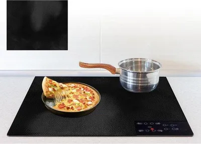 Produktbild von Induktionsmat 61 x 53 cm - magnetische Krasbeschutzung - multifunktioneller Schutzmatte