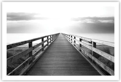 Produktbild von Poster - Poster ohne Rahmen - Pier Perspektive Schwarzweiß - 91,5x61 cm - Wand Bild - Wanddeko - Wandbilder - Kunstposter - Wandposter - Bilder - Kunstdruck - Wanddekoration - Wandbild P2XAA91x61-4424