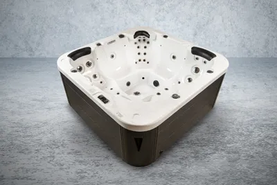 Immagine prodotto di Vasca Idromassaggio Americana Da Esterno Torina Argento / Grigio 215 X 215 Cm