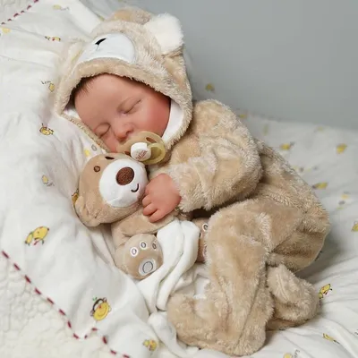 Produktbild von Reborn-Puppe – 48 cm – Schläfender Junge im Bärenkostüm