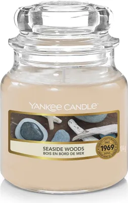 Immagine prodotto di Seaside Woods - candela profumata in barattolo 104g - Yankee Candle®