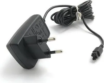 Produktbild von Original Sony Ericsson Netzladegerät Reiseladegerät Ladekabel  CST-13  für K700i, T630, T68i NEU Händler