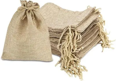 Produktbild von Famanu Jutebeutel 30 Stück - 10 x 14 cm - wiederverwendbar - Geschenkverpackung - für Schmuck und Handwerk