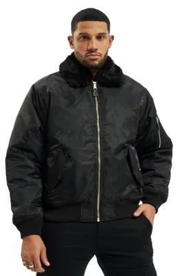 Productafbeelding van Brandit MA2 jas met bontkraag, kleur: zwart, maat: 6XL