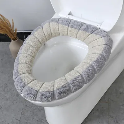 Produktbild von Weicher, waschbarer WC-Sitzbezug mit Griff für ovale Sitze in Beige