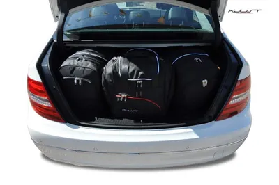 Obrázek produktu pro Sada cestovních tašek Mercedes C-Class 2007-2014 (W204, sedan)