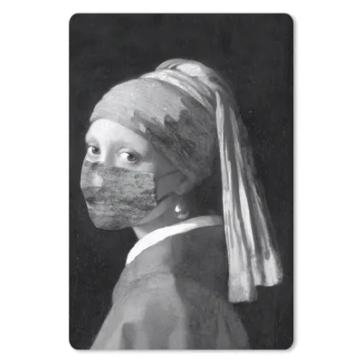 Produktbild von MuchoWow® Mauspad Mousepad Das Mädchen mit dem Perlenohrring und der blauen Mundhaube - Gemälde von Johannes Vermeer - schwarz-weiß 40x60 cm - Mousepads - Maus Mat - Pad - Mausunterlage - Schreibtisch Accesoire