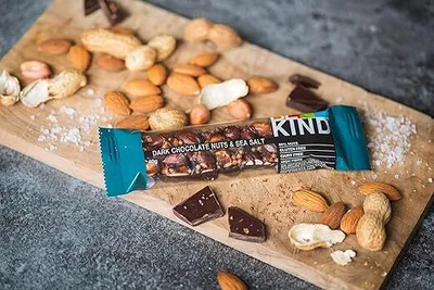 Produktbild von BE-KIND Dark Chocolate Nuts & SeaSalt 3Pack 10x3x30g