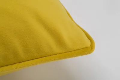 Produktbild von H.O.C.K. Nobile Samt Kissen 50x50cm maiz-gold 026 gelb
