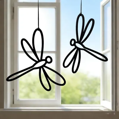Produktbild von Hängende Libelle aus der Linie Art | Zeitloses und elegantes Design für Fensterdekoration | Moderne hängende Fensterdeko | Ganzjährige hängende Fensterdekoration | Fensterschmuck | Frühlingsdekoration | Wanddekoration