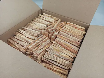 Produktbild von FEUERKAISER Kienspan Fatwood (ca. 500 Sticks, 5kg, Länge 10cm) natürlichster Anzünder, Feueranzünder, Grillanzünder, Kaminanzünder, Ofenanzünder