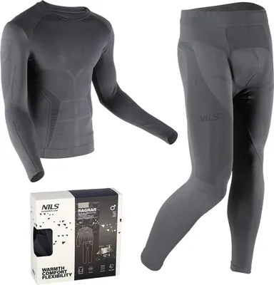 A set of thermal underwear for men, including a long-sleeved shirt and pants, displayed alongside its packaging.
