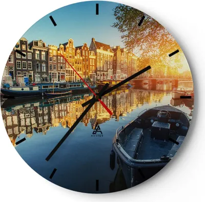 Produktbild von Wanduhr - Rund - Glasuhr - Kanal Boot Amsterdam Wasser - 40x40cm - Schleichendes Uhrwerk - Lautlos - zum Aufhängen bereit - Dekoration Modern - Wanddekoration aus Glas - C3AR40x40-2857