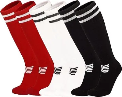 Immagine prodotto di Set di calzini da calcio per ragazzi - Calzini con protezione per il ginocchio - Calzini da corsa per ragazze - Nero e bianco, rosso, nero - L - 20 x 9,75 x 2,4 cm