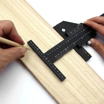 Produktbild von Multifunktionale Maßband 30 cm - hochwertiges Material - Präzise mit Sperrmechanismus - robustes Werkzeug - unverzichtbar für Holzbearbeitung