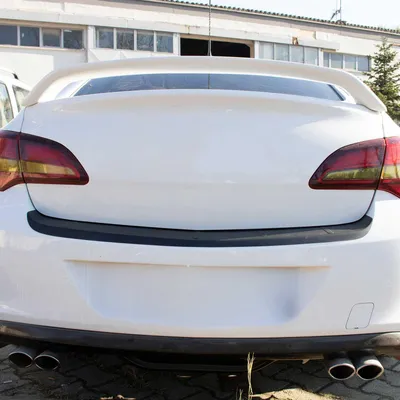 Zdjęcie produktu dla Zderzak ochronny do Opel Astra J 2012-2019 Zderzak ochronny czarny mat ABS