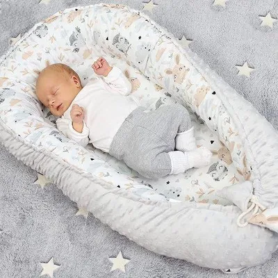 Immagine prodotto di Famanu Baby Cocoon, culla avvolgente per neonati, realizzata in cotone al 100%, ipoallergenica - Nido per neonati