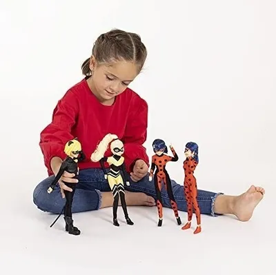 Obrázok produktu pre BANDAI Miraculous Ladybug - Módna bábika 26 cm: Cat Noir
