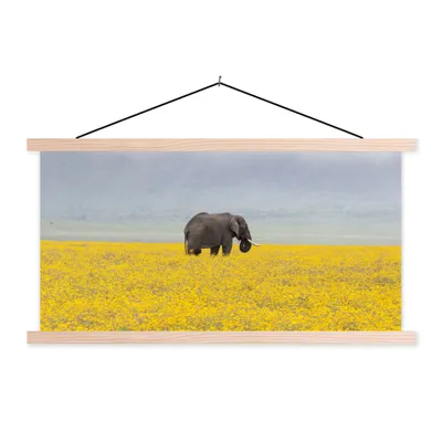 Produktbild von MuchoWow® Textilposter Elefant - Blumen - Natur - Gelb - Tiere 60x30 cm mit holzfarbenen Rahmen - Dekoration