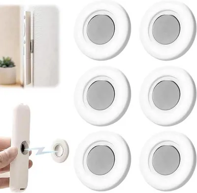 Productafbeelding van Magnetische Afstandsbediening Houder - Afstandsbediening Organizer - Woonkamer Ordenen - Zonder Boren - 6 Stuks - Zwart
