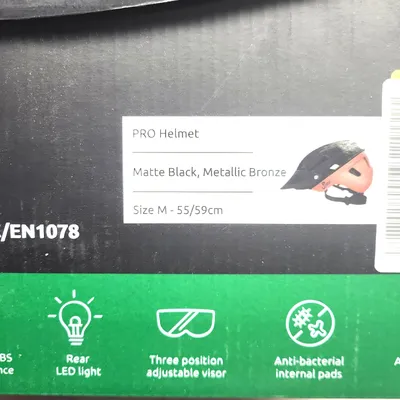Produktbild von Urban Prime PRO Helm Schutzhelm mit Licht und Visier 55-59cm