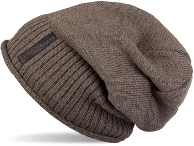 Produktbild von styleBREAKER Uni Beanie Mütze mit Fleece Innenfutter und Label | Warme Winter Strickmütze aus Feinstrick | Elastische Longbeanie für Damen und Herren
