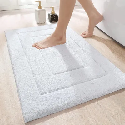 Produktbild von Badematte, rutschfest, weiche Badezimmermatte, wasserabsorbierende Badematte, maschinenwaschbar, Badematte für Dusche, Bad und Toilette, weiß, 40 x 60 cm