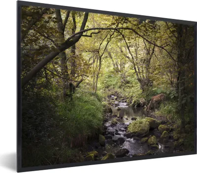 Produktbild von MuchoWow® MuchoWow® Gerahmtes Poster Hirsch - Baum - Wald 40x30 cm - Poster mit zchwarzem Bilderrahmen - Kunstposter - Wanddekorationen