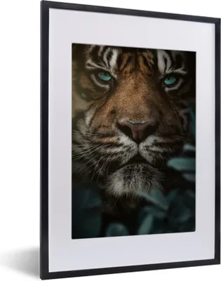 Produktbild von MuchoWow® MuchoWow® Gerahmtes Poster Tiger - Pflanzen - Dschungel 30x40 cm - Poster mit zchwarzem Bilderrahmen - Wandposter Schlafzimmer