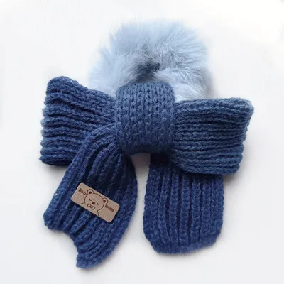 Image de Chouchou en fourrure et boucle tricotée en bleu