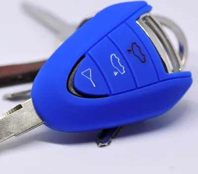 Produktbild von Auto Schlüssel Hülle Silikon Schutz Cover Blau kompatibel mit Porsche 911 997 987 Boxster Cayman Funkschlüssel 3 Tasten Funk Fernbedienung